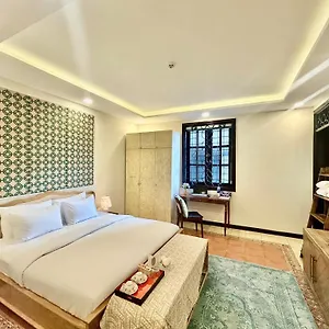 Hotel Premium View - Free Airport Pick Up Ho Chi Minh-Byen