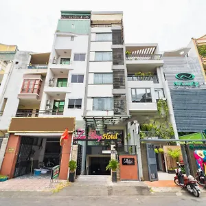Collection O District 10 Near Hanh Hospital Formerly Lan Rung Hotel Ho Chi Minh City