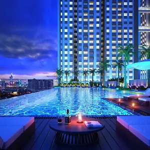 Lexington 아파트